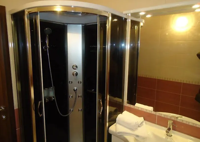 Queen * טרוגיר