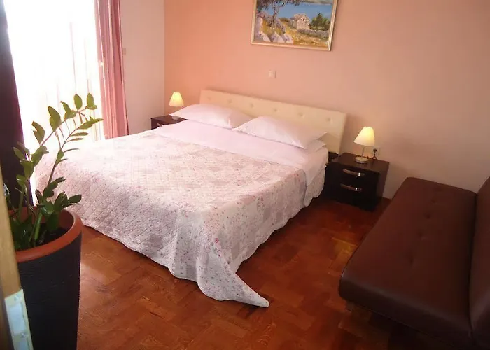 Queen * טרוגיר